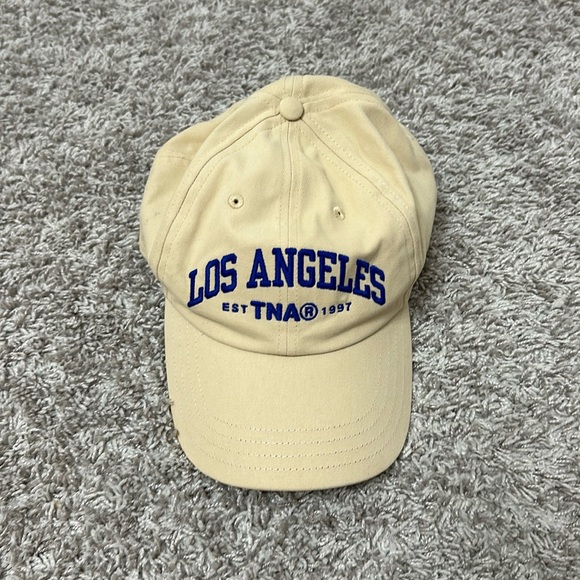 NWOT TNA LA baseball cap - Picture 1 of 2